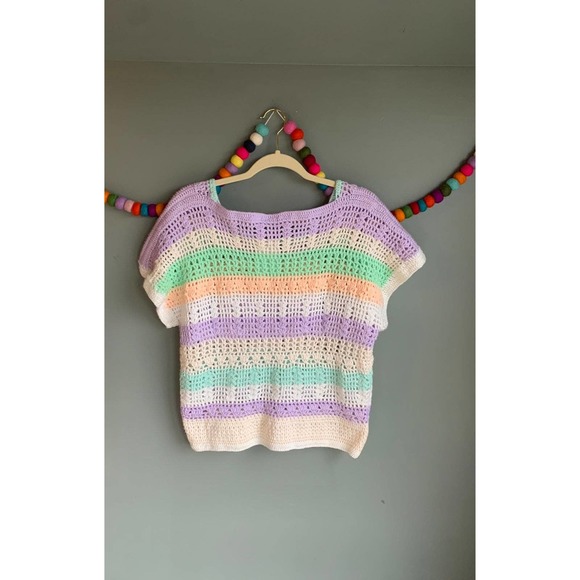 Handmade crochet sweater Top - Picture 4 of 4